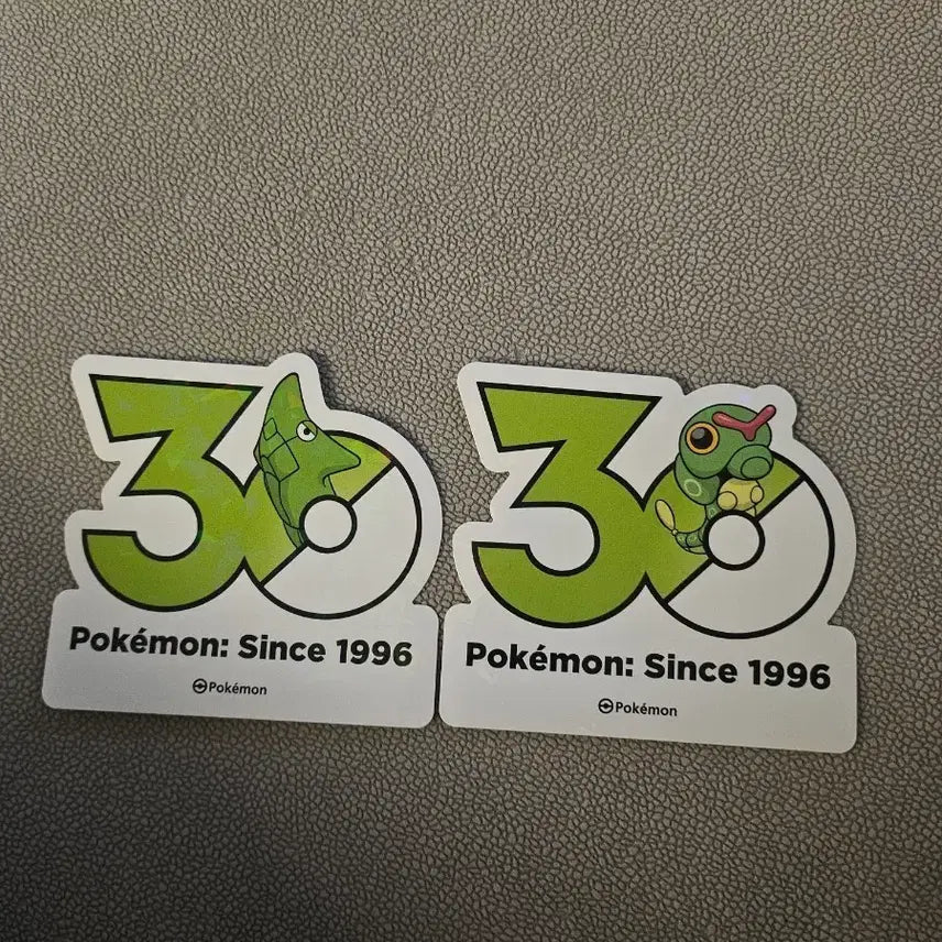 [BUNJANG] Pokemon 30th Anniversary Caterpie &amp; Metapod Sticker / 포켓몬 30주년 스티커 캐터피 단데기