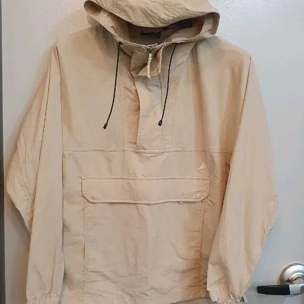 [BUNJANG] Nepa Hooded Anorak Windbreaker Beige / 네파 후드 아노락 바람막이 베이지90