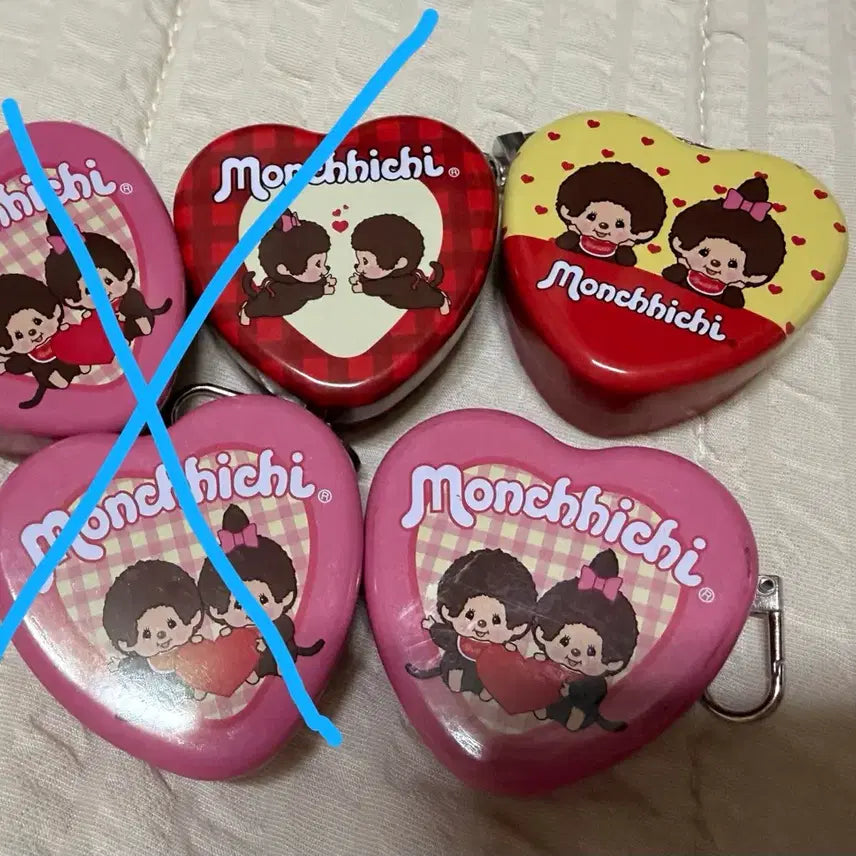 [BUNJANG] Monchhichi Heart Tin Case Keychain / 몬치치 하트 틴케이스 열쇠고리