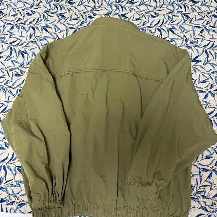 [BUNJANG] Extra Ordinary Parachute Jacket (Size L) / (L사이즈)엑스트라 오디너리의 패러슈트 자켓 팝니다