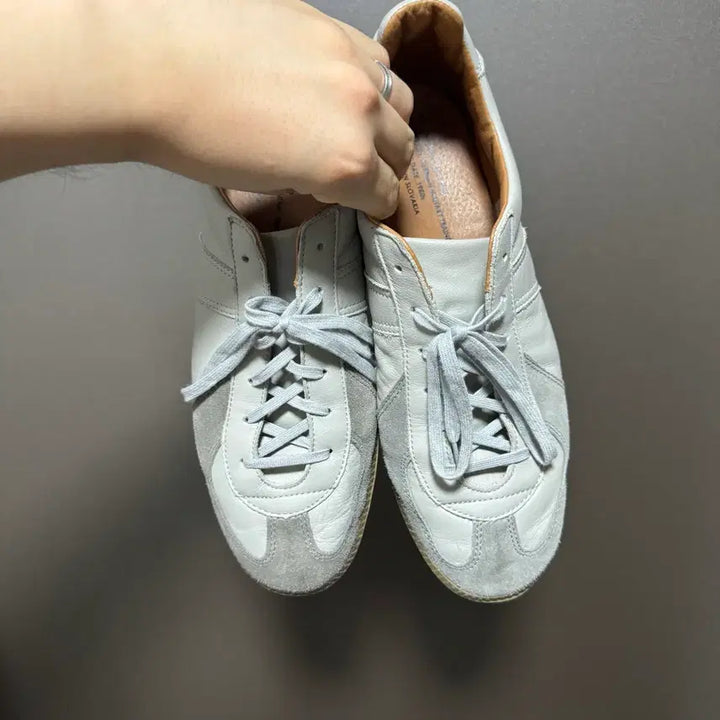 [BUNJANG] Laufpa German Army Light Grey Sneakers (Size 45) / (290) 라오파 독일군 라이트그레이 45