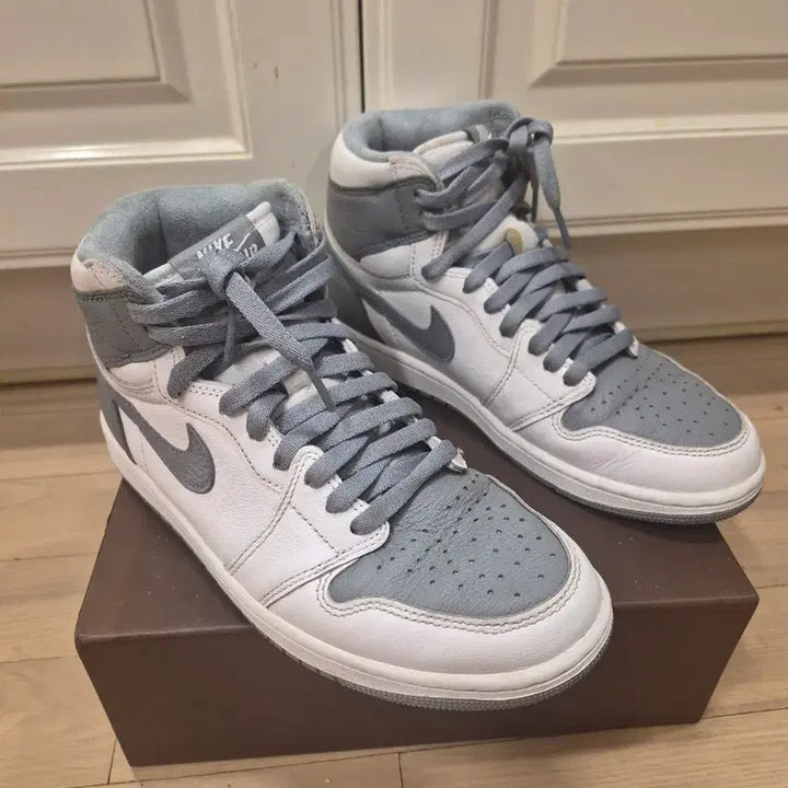 [BUNJANG] Nike Air Jordan 1 High White/Grey / 나이키 에어 조던 1 하이 화이트/그레이(정품)
