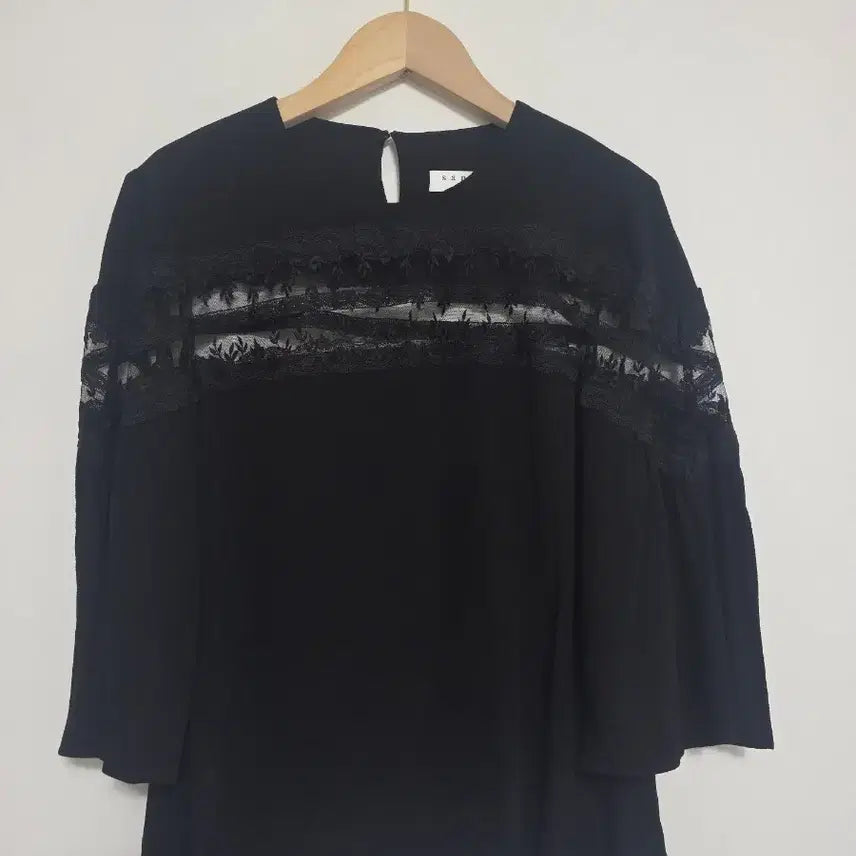 [BUNJANG] Sandro Lace Blouse Black / 산드로 sandro 레이스 블라우스 블랙 55