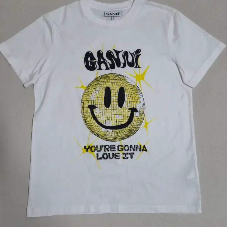 [BUNJANG] GANNI Smiley Printing Short Sleeve T-Shirt White / 가니 스마일 프린팅 반팔 티셔츠 화이트