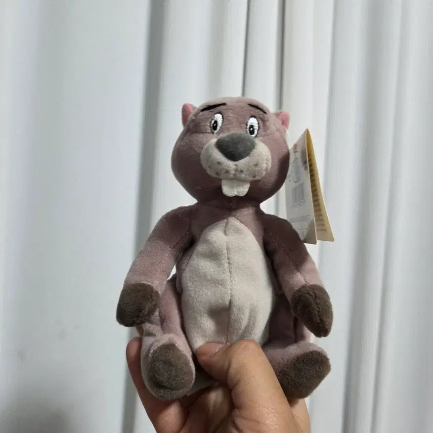 [SOLD OUT] 빈티지 토이 고전 만화 굿즈 인형 디즈니 곰돌이 푸우 땅다람쥐 고퍼