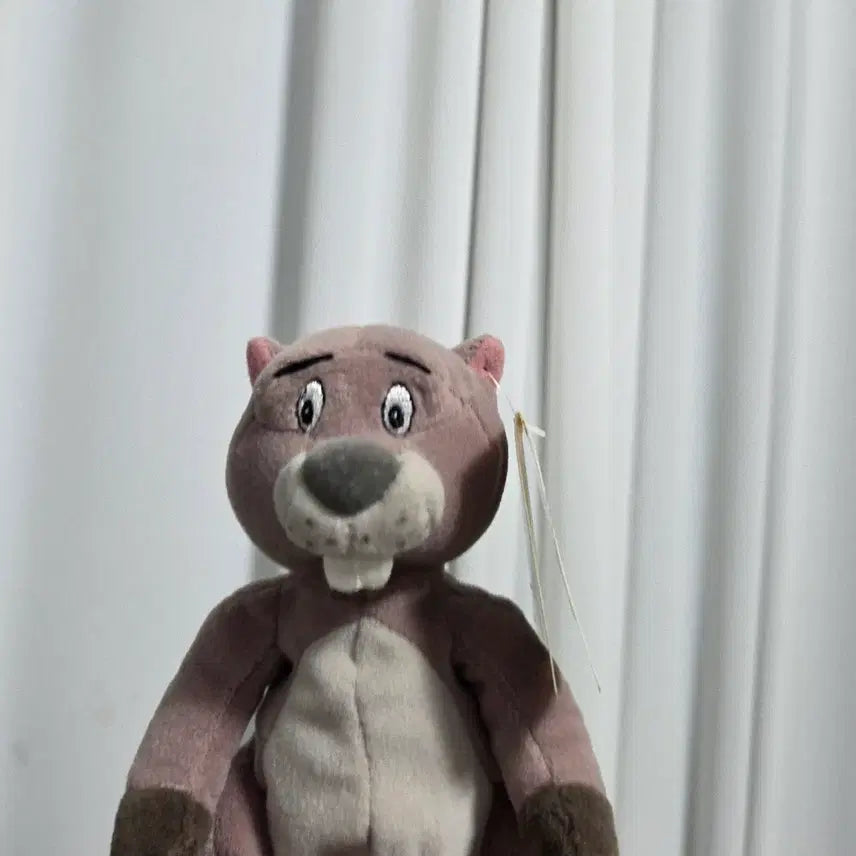 [SOLD OUT] 빈티지 토이 고전 만화 굿즈 인형 디즈니 곰돌이 푸우 땅다람쥐 고퍼