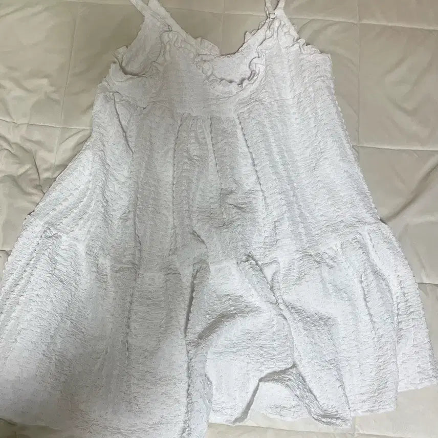 [BUNJANG] Adjustable Strap Ruffle Tiered Dress / 끈 조절 가능 프릴캉캉 원피스 판매