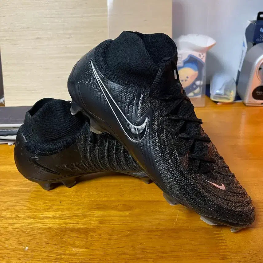 [BUNJANG] Nike Phantom GX2 Luna Elite FG Soccer Cleats 270 / 나이키 팬텀 GX2 루나 엘리트 FG 270 축구화