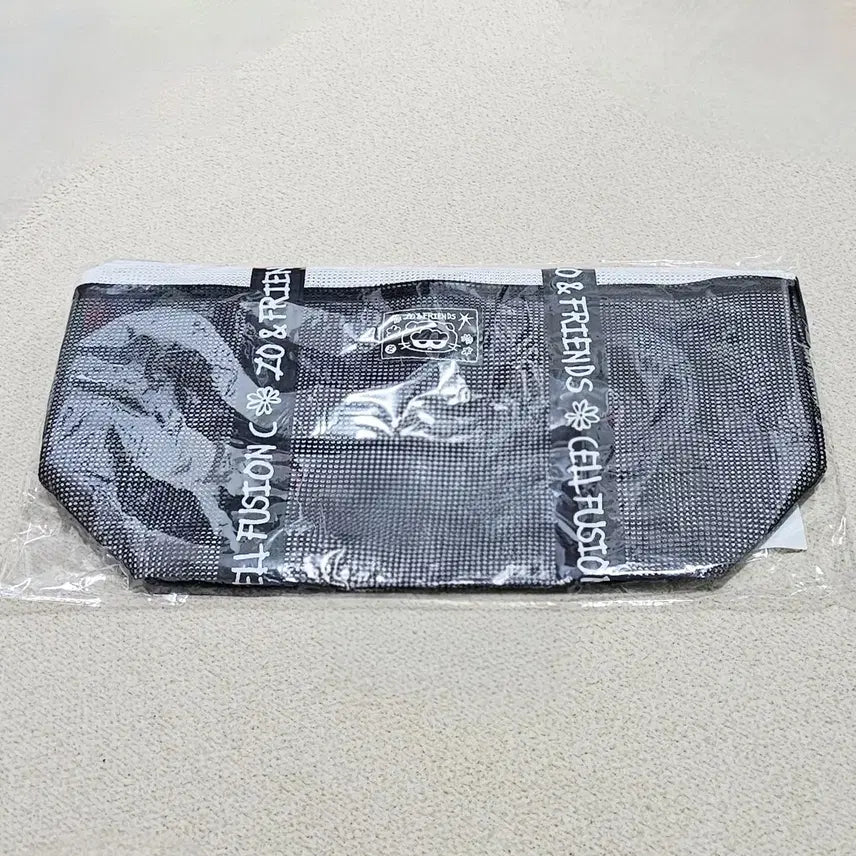 [BUNJANG] Joann Friends Beach Bag (Sealed) / [미개봉] 조앤프렌즈 비치백