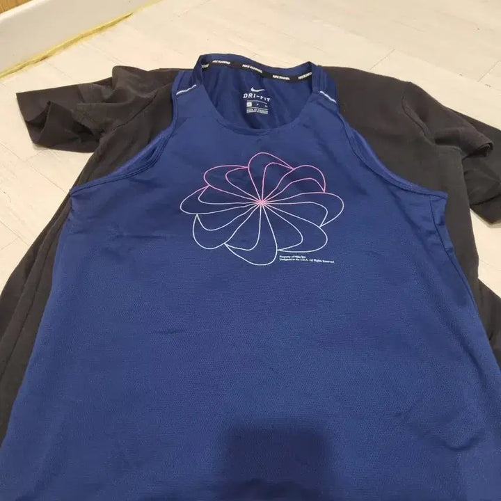 [BUNJANG] Nike Running Dri-FIT Tank Tops (2-Pack) / 나이키 러닝 나시2개