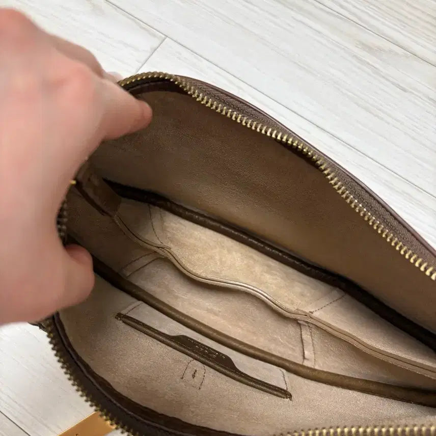 [BUNJANG] Polo Ralph Lauren Leather Shoulder Bag (Brown) / 폴로 숄더백(브라운 색상)