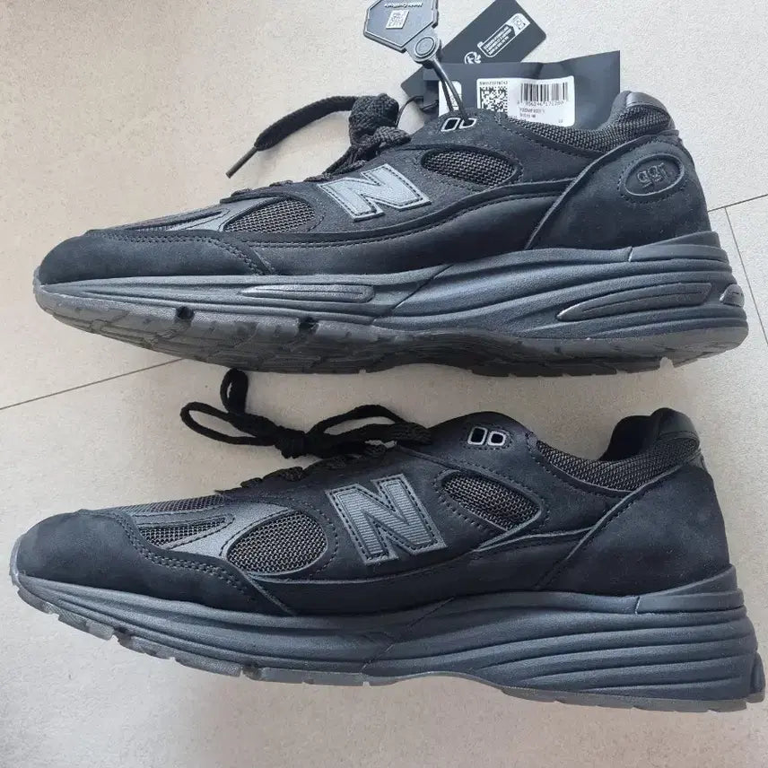 [BUNJANG] Stone Island x New Balance 991v2 Sneakers / 스톤아일랜드 x 뉴발란스 콜라보 991v2 블랙