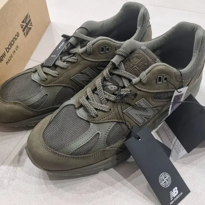 [BUNJANG] Stone Island x New Balance 991v2 Khaki / 스톤아일랜드 x 뉴발란스 콜라보 991v2 카키