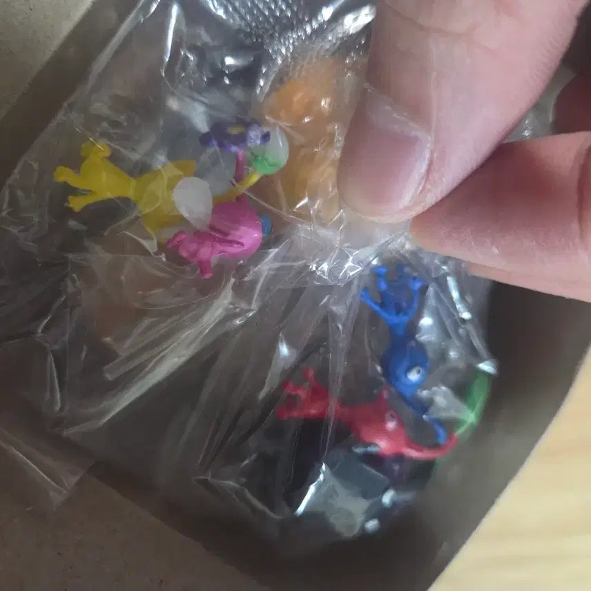 [BUNJANG] Pikmin Re-Ment Terrarium 2 / 피크민 리멘트 테라리움1  2번옮기다