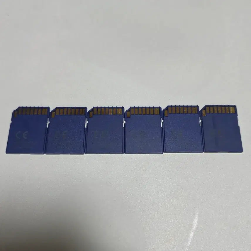 [SOLD OUT] 삼성 2GB 1세대 SD카드(빈티지디카사용가능)(개당가격)