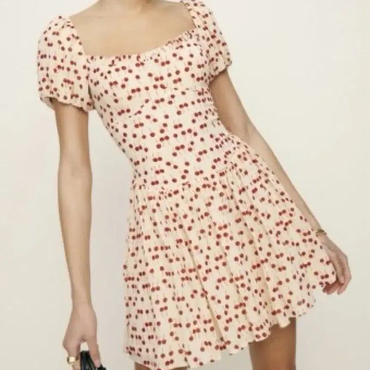 [BUNJANG] Reformation Davonne Cherry Dress / (고윤정 착용) 리포메이션 체리 Davonne 드레스