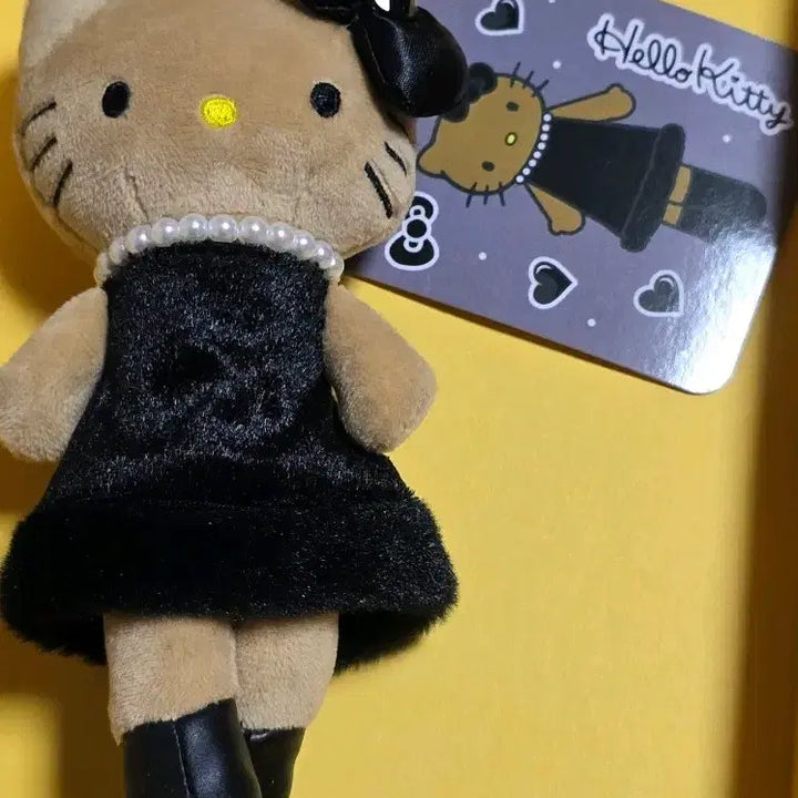[BUNJANG] Hello Kitty Long Legs Black Plush Charm / 롱다리키티 블랙  인형 키티 키링 새상품