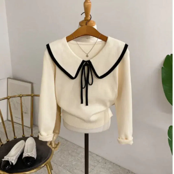 [BUNJANG] Ribbon Sailor Collar Twine Knit / 트위 니트 세일러 카라 리본 아이보리