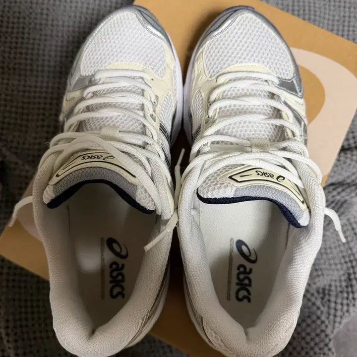 [BUNJANG] Asics Gel-Kayano 14 White Midnight / 젤카야노14 화이트미드나잇 265