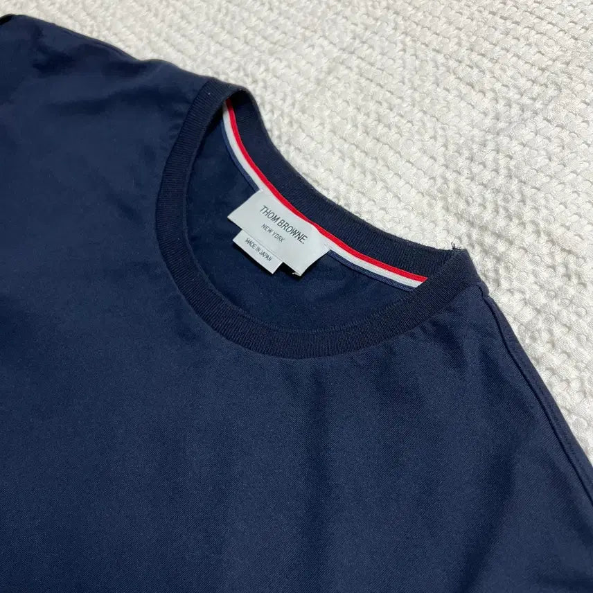 [BUNJANG] Thom Browne Navy Short Sleeve T-Shirt / (당일배송 정품) 톰브라운 네이비 반팔