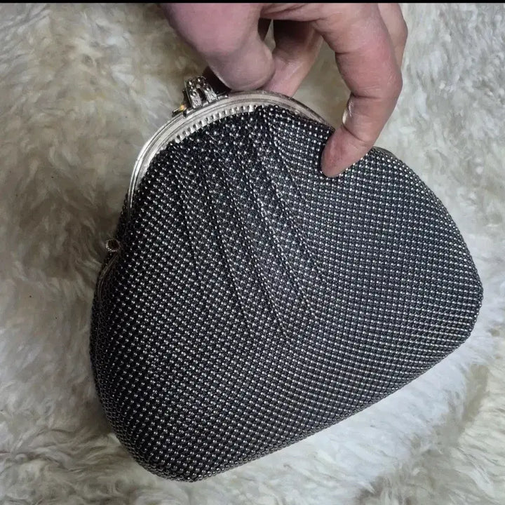 [BUNJANG] Mesh Rose Embroidery Chain Shoulder Bag / 메쉬 장미 자수 체인 숄더백 외 개당