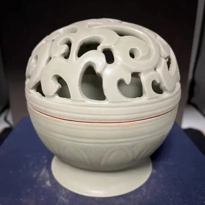 [BUNJANG] Northern Song Dynasty Celadon Incense Burner / 진품 북송시대 월요향로(운송시간13일)