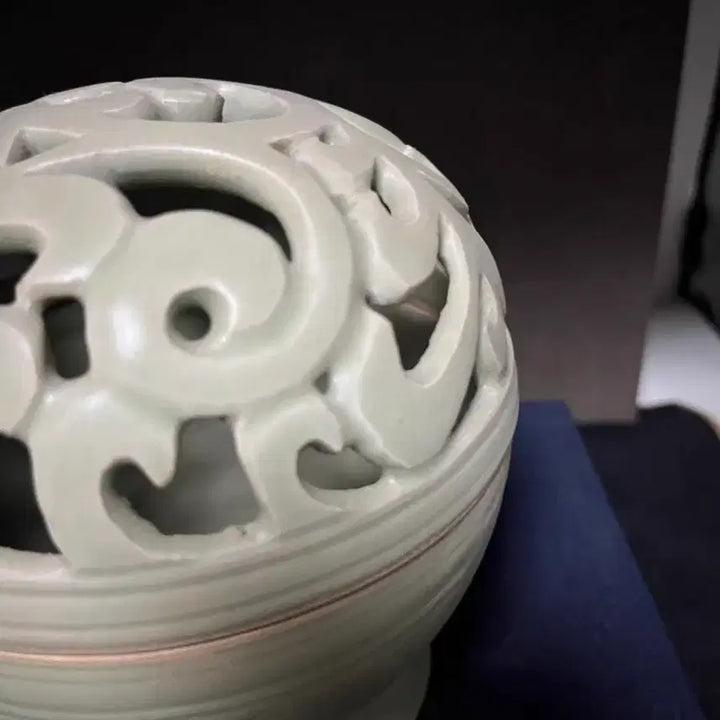 [BUNJANG] Northern Song Dynasty Celadon Incense Burner / 진품 북송시대 월요향로(운송시간13일)