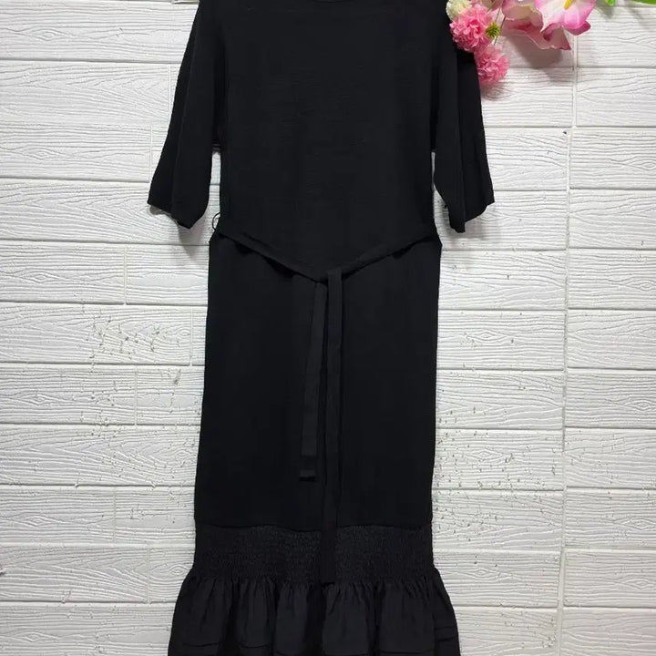 [BUNJANG] Bestivery 2021 Ruffle Hem Long Dress / 2021년 베스티벨리 밑단 프릴  롱원피스55ㅡ66
