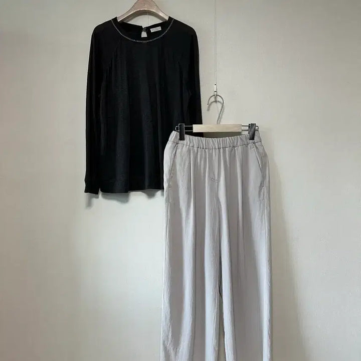 [BUNJANG] DKNY Pintuck Banding Wide Slacks / DKNY 핀턱 밴딩 와이드 슬랙스