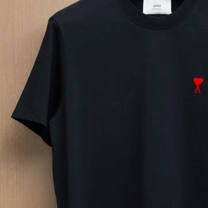 [BUNJANG] AMI Paris Small Heart Short Sleeve T-Shirt Black L / 아미 스몰하트 반팔 티셔츠 블랙 L
