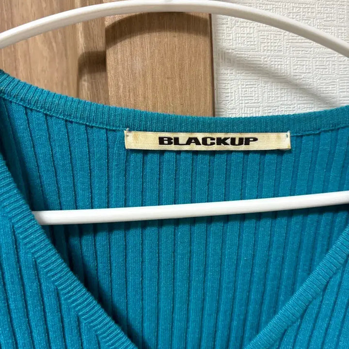[BUNJANG] Black Up Knit Cardigan / 블랙업 니트 가디건