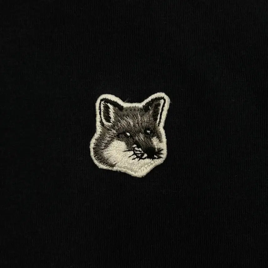[BUNJANG] Maison Kitsuné Fox Head Short Sleeve T-Shirt Navy / [2XL] 메종키츠네 폭스 헤드 반팔 티셔츠 네이비 05사이즈