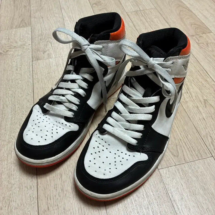 [BUNJANG] Air Jordan 1 Retro High OG &