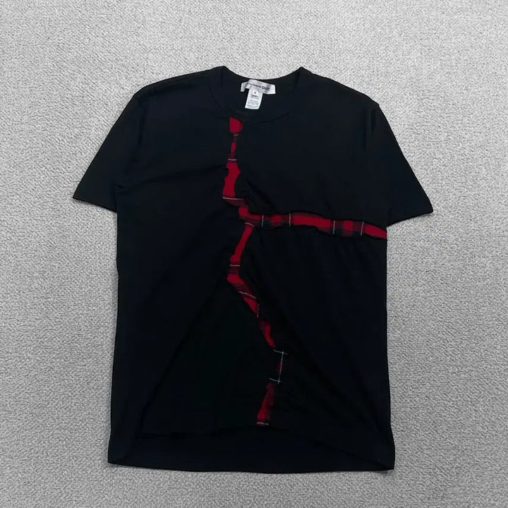 [BUNJANG] Comme des Garçons Cracked Logo T-Shirt Black / 꼼데가르송 크랙 반팔티 블랙