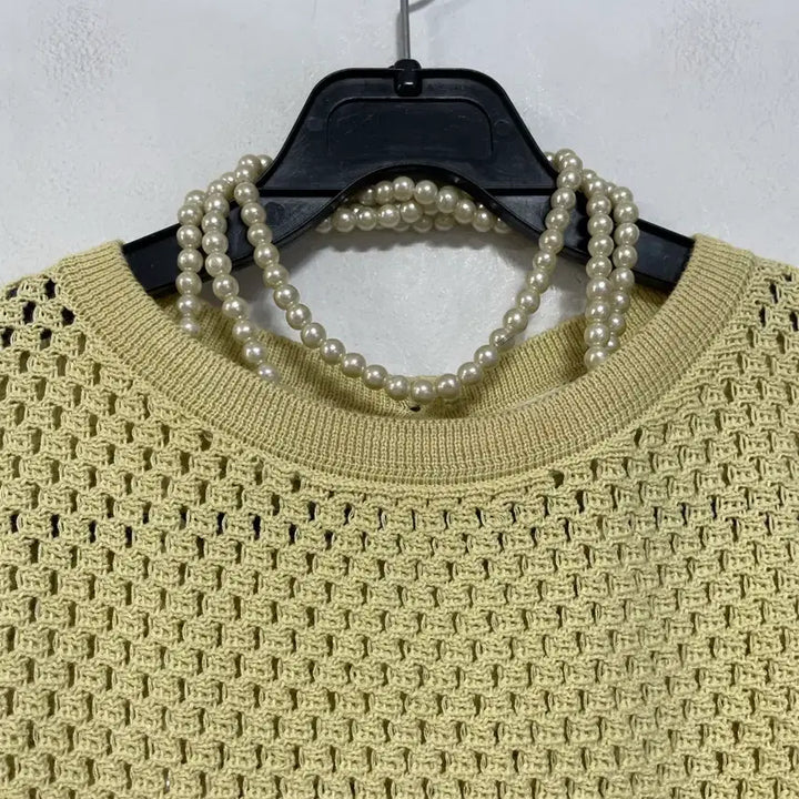 [BUNJANG] The Cashmere Punching Knit Vest - Yellow / N6312 한섬 더캐시미어 펀칭 니트.조끼.