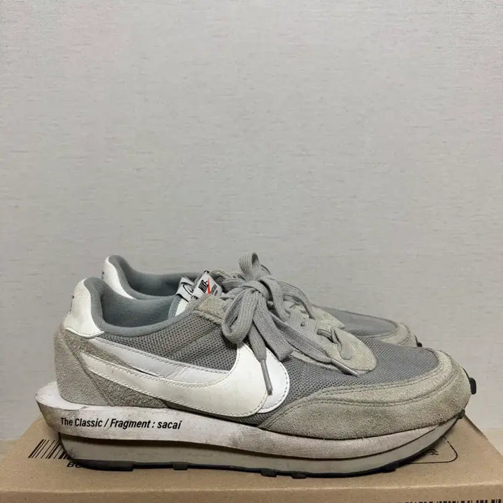 [BUNJANG] Nike x Sacai Vaporwaffle 285mm Sneakers / 나이키 사카이 285 사이즈