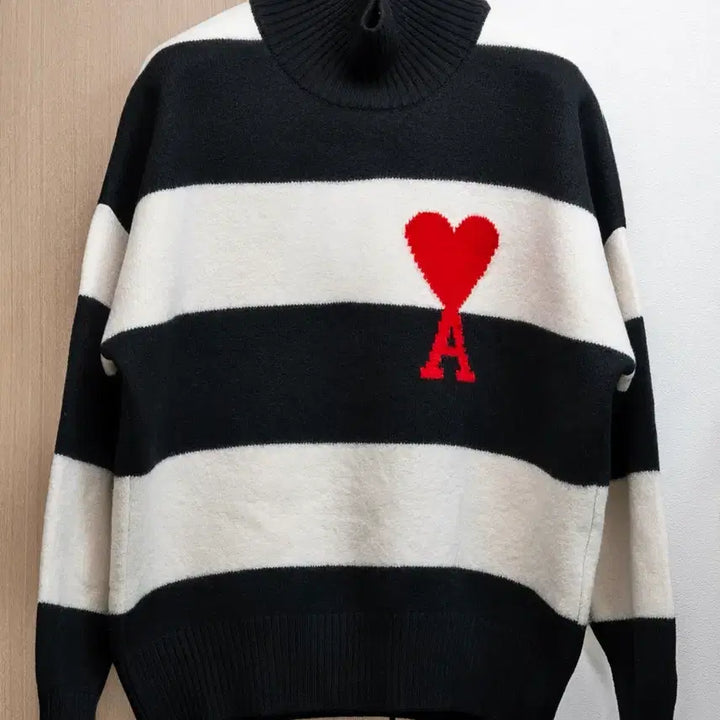 [BUNJANG] AMI Big Heart Virgin Wool Stripe Knit L / 아미 빅하트 버진울 스트라이프 니트 L