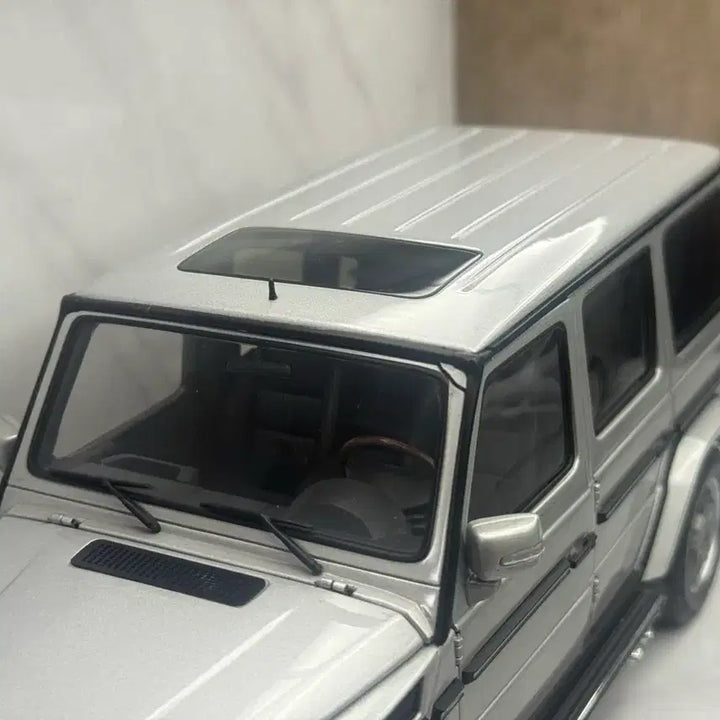 [BUNJANG] AutoArt Mercedes-Benz G55 AMG 1:18 Diecast Model / 오토아트 벤츠 G55 AMG 1:18 다이캐스트