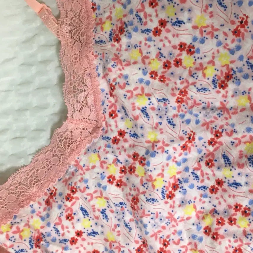 [BUNJANG] Vintage Flower Lace Pink Camisole Sleeveless Top / 빈티지 플라워 레이스 핑크 나시 슬리브리스
