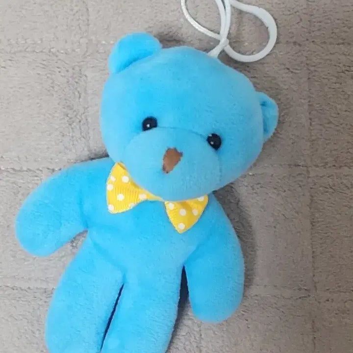 [BUNJANG] Blue Bear Vintage Doll Keychain / 파란색 곰돌이 고전 빈티지 인형 키링