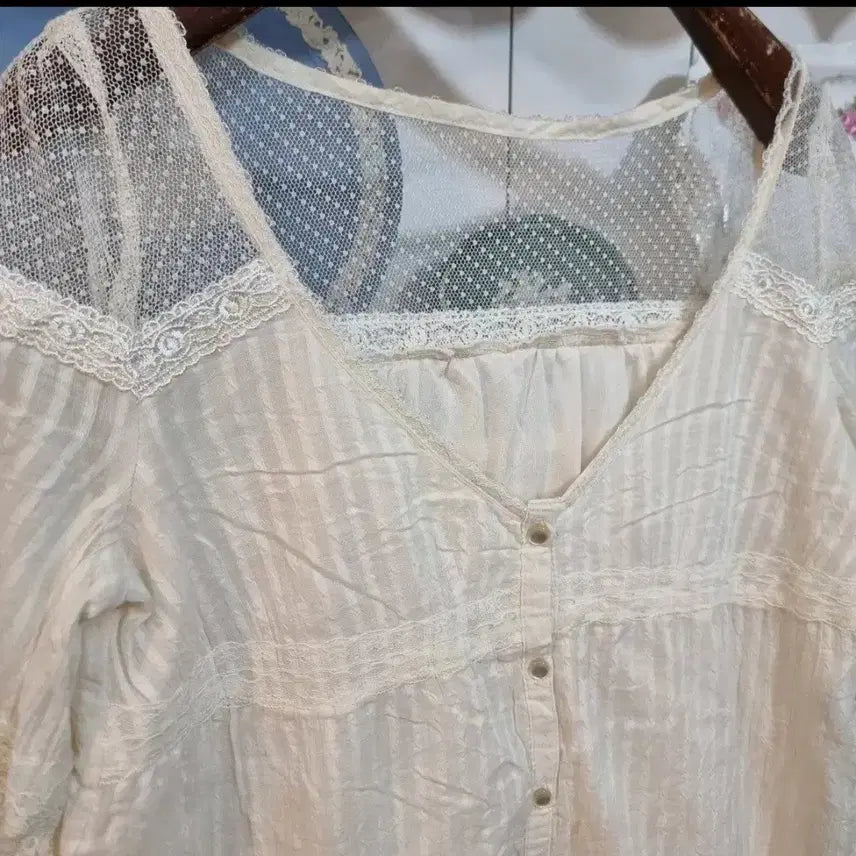 [BUNJANG] Japanese Vintage Romantic Lace Tunic Blouse / 일본빈티지 로맨틱 레이스 튜닉 블라우스
