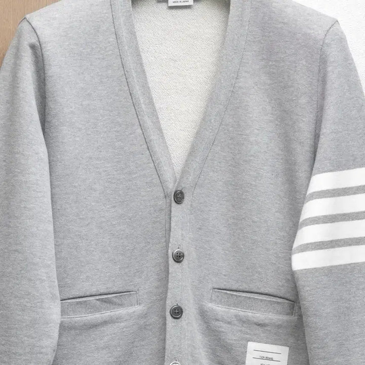 [BUNJANG] Thom Browne Striped Armband Cotton Cardigan Grey / 톰브라운 사선완장 코튼 가디건 그레이 1