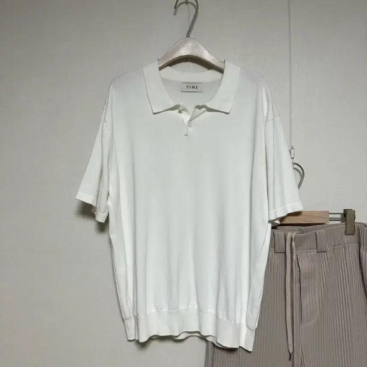 [SOLD OUT] 타임옴므23ss 하프슬리브 니트 탑