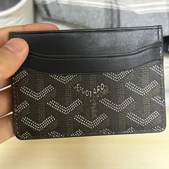 [BUNJANG] Goyard Victoire Bifold Wallet / 고야드 빅투아르 반지갑 팝니다. 상자는 없지만 보증서랑 필요한 것들은 다