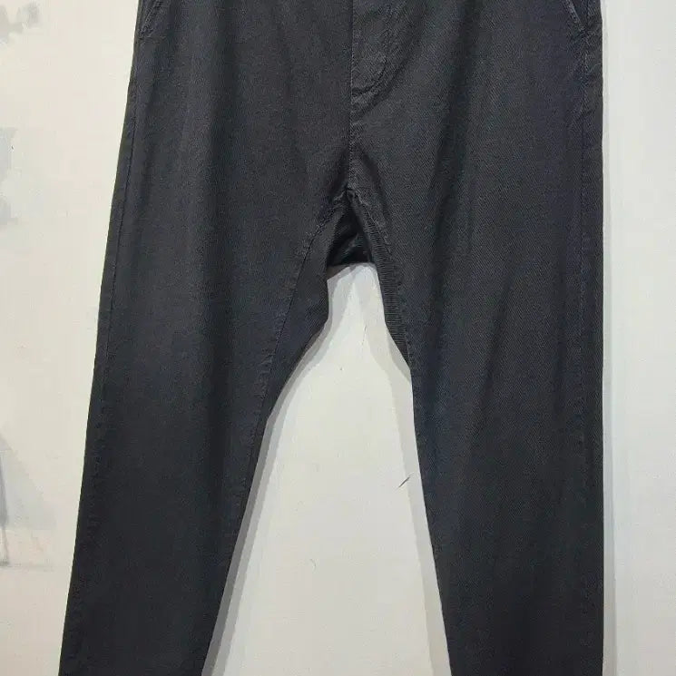[BUNJANG] Varenna Baggy Fit Pants Charcoal Size 46 / 바레나 배기핏 팬츠 46