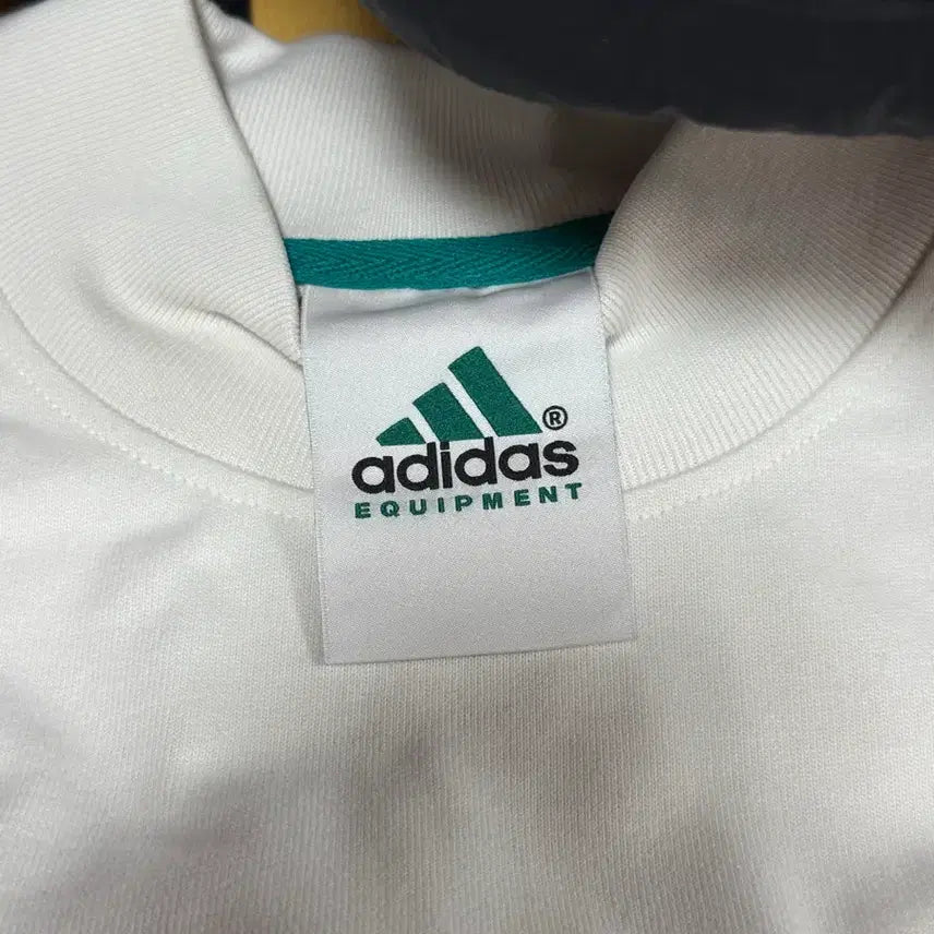 [BUNJANG] Adidas Equipment Graphic Long Sleeve T-Shirt / 아디다스 Equipment 그래픽 롱슬리브 M