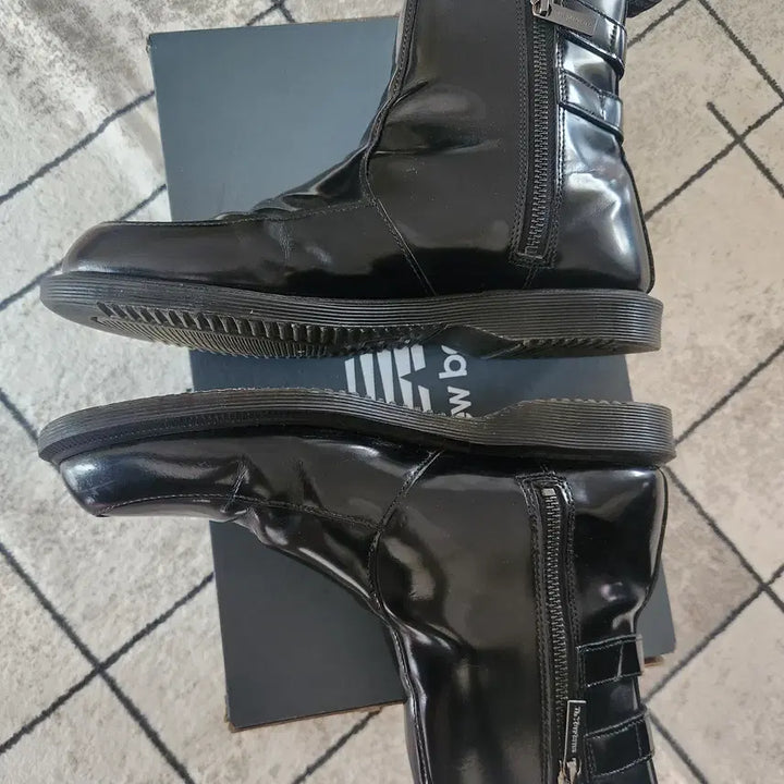 [BUNJANG] Dr. Martens Flora Buckle Chelsea Boots UK 8 / 닥터마틴 플로라 버클 첼시 부츠 UK8