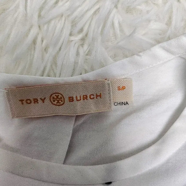 [BUNJANG] Tory Burch White Embroidered Punch Lace Blouse S / 토리버치 화이트 자수 블라우스 펀칭 레이스 S