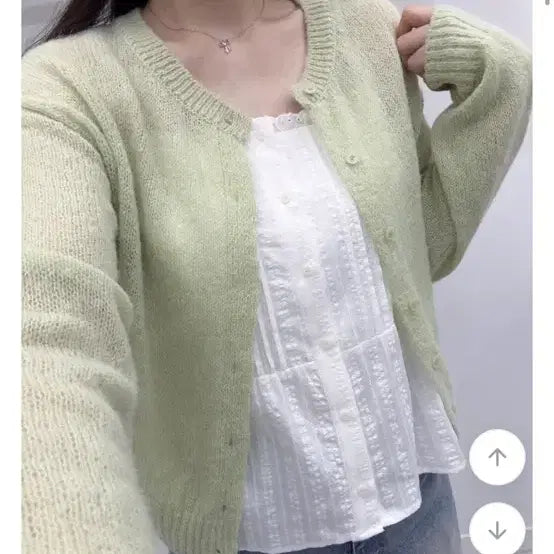 [BUNJANG] Pastel Green Knit Cardigan / 파스텔 그린 니트 가디건