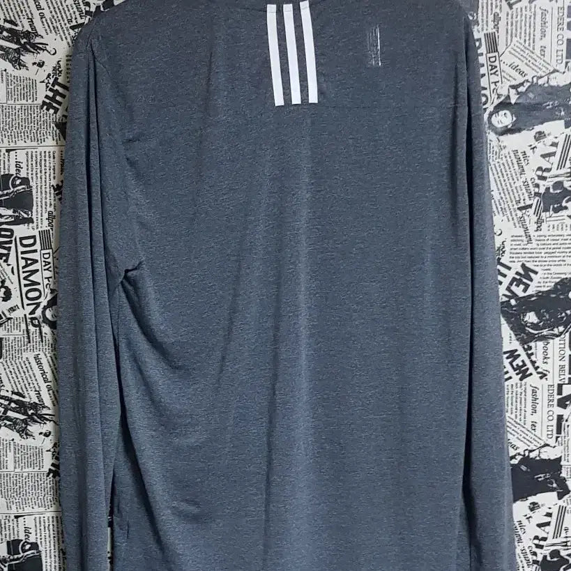 [BUNJANG] Adidas Long Sleeve T-Shirt Size 100 / 아디다스 긴팔티 사이즈100